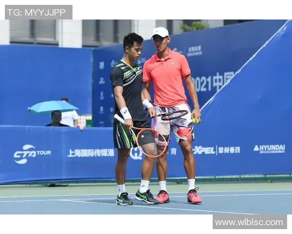 赛后分析南京网球队与广州网球队的默契配合与战术执行情况 赛后分析南京网球队与广州网球队的默契配合与战术执行情况