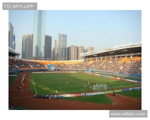 重庆足球队的速度之谜:揭开绿茵场上的快速传奇 重庆足球队的速度之谜:揭开绿茵场上的快速传奇